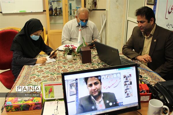 جلسه ویدئو کنفرانس مجمع مربیان سازمان دانش آموزی استان فارس