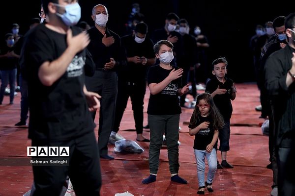 عزاداری شب چهارم  محرم در پادگان ۰۶ ارتش