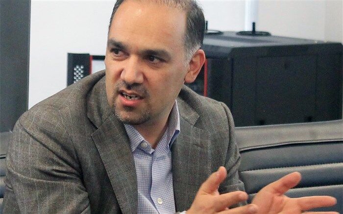 اقتصاد کشور را با نگاه کارشناسانه بخش خصوصی مدیریت کنید