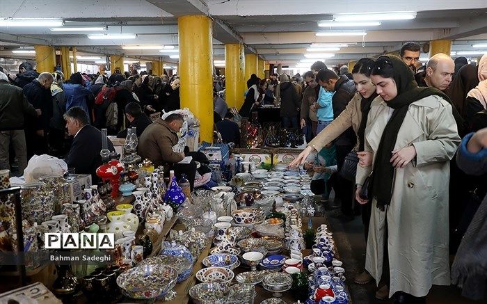 تحویل پارکینگ پروانه به بنیاد مستضعفان برای مقاوم سازی