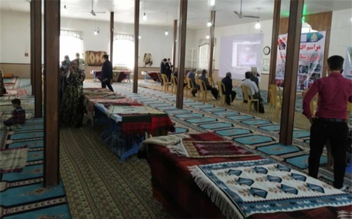 افتتاح یک واحد کارگاه گلیم‌ بافی در بوکان