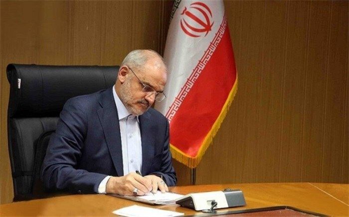 تقدیرنامه حاجی میرزایی از مدیر شبکه آموزش سیما برای «مدرسه تلویزیونی ایران»