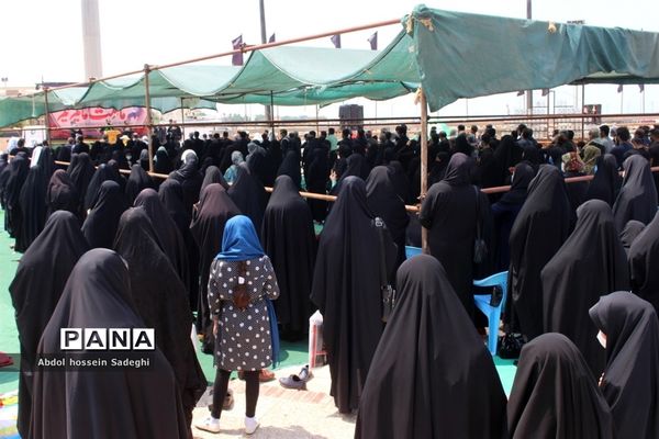 نماز ظهر عاشورا  در بوشهر