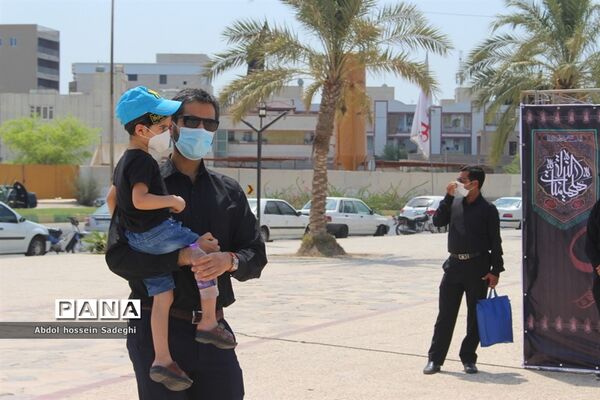 نماز ظهر عاشورا  در بوشهر