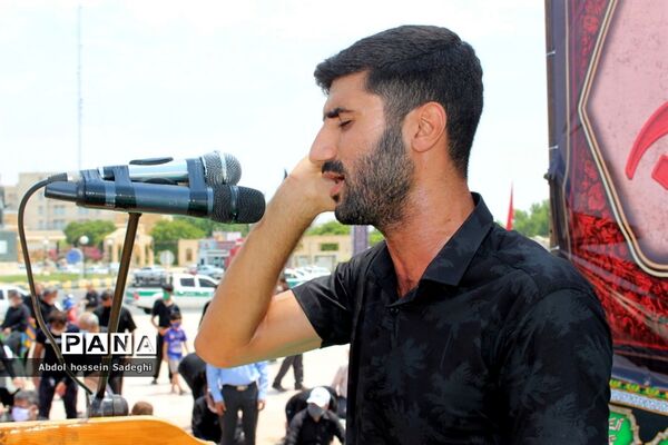 نماز ظهر عاشورا  در بوشهر