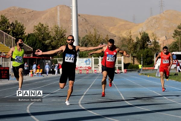 مسابقات جایزه بزرگ دوومیدانی آقایان