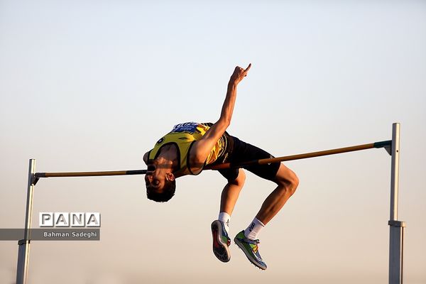 مسابقات جایزه بزرگ دوومیدانی آقایان