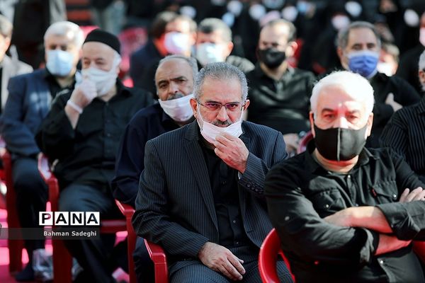 تشییع پیکر حجت الاسلام روح الله حسینیان