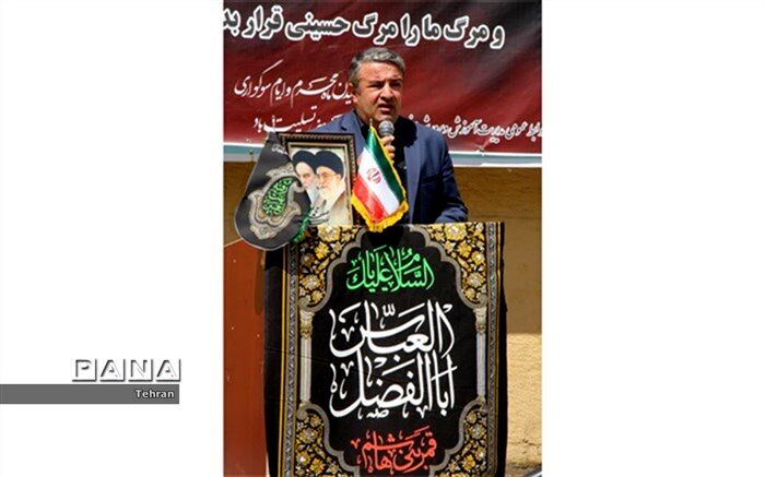 طنین انداز شدن لبیک یا حسین(ع) در مدارس منطقه ۱۷