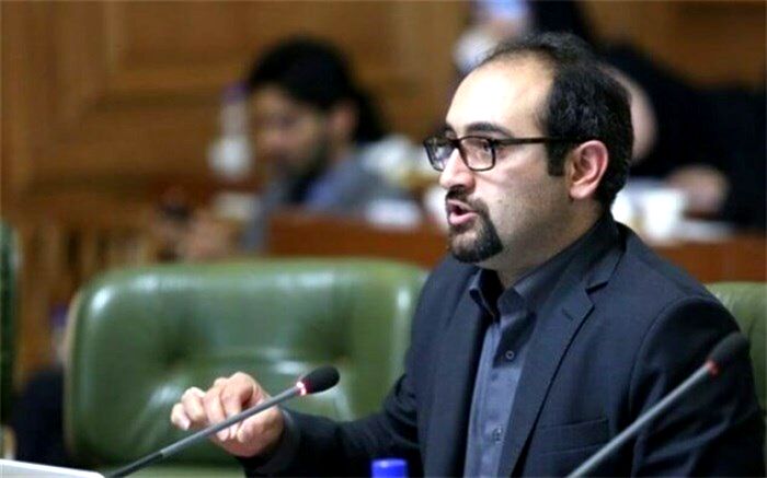 توزیع بیش از ۱۵ هزار ماسک در روز عاشورا