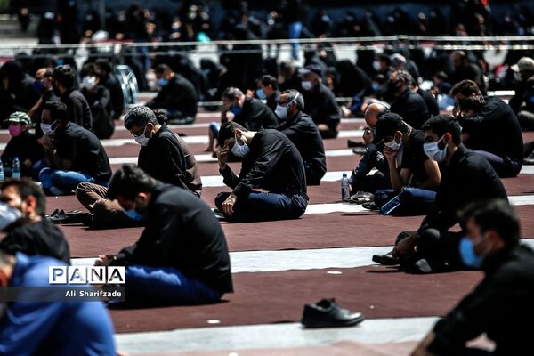 عزاداری تاسوعای حسینی در میدان امام حسین(ع)