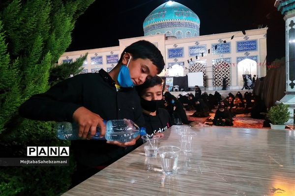 مراسم شب عاشورا در آرامگاه مدرس کاشمر
