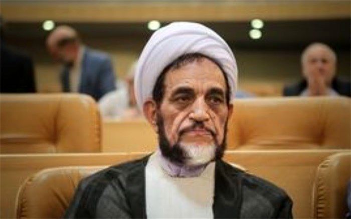 اشرفی اصفهانی: هر چه داریم از عاشورای حسین است