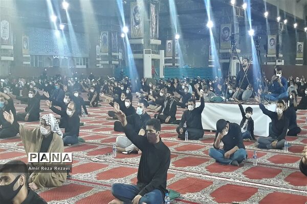 آیین سوگواری دهه دوم محرم در مصلای مهدیه امام خمینی (ره) اهواز