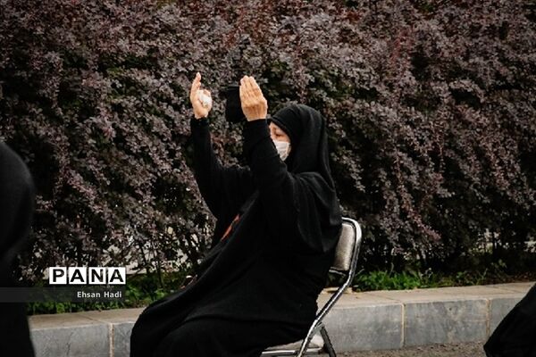 مراسم سوگواری ظهر عاشورای اباعبدالله الحسین (ع) در مشهد