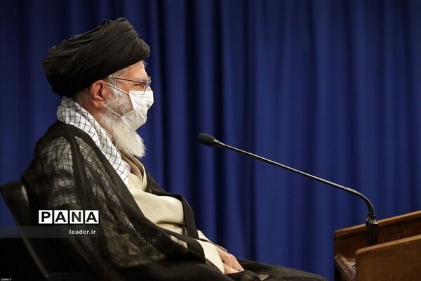 ارتباط تصویری سی و چهارمین اجلاس آموزش و پرورش با رهبر انقلاب
