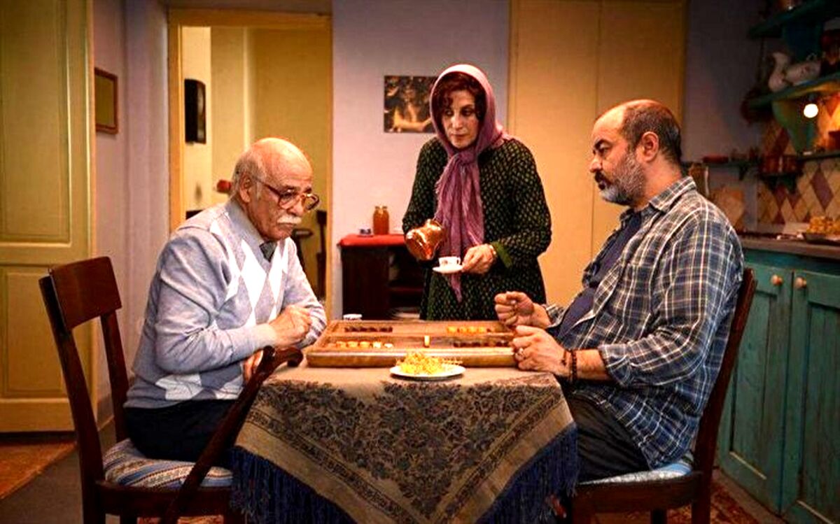 مونا زندی‌:  «بنفشه آفریقایی» زنانه نیست