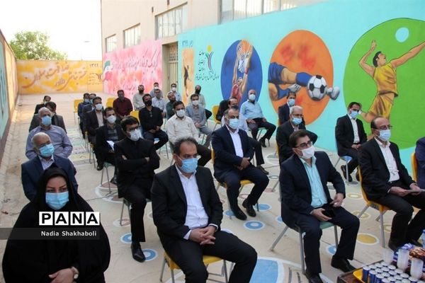 کاروان تجهیزات ورزشی مدارس استان بوشهر