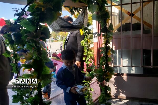 آیین بازگشایی مدارس در کاشمر