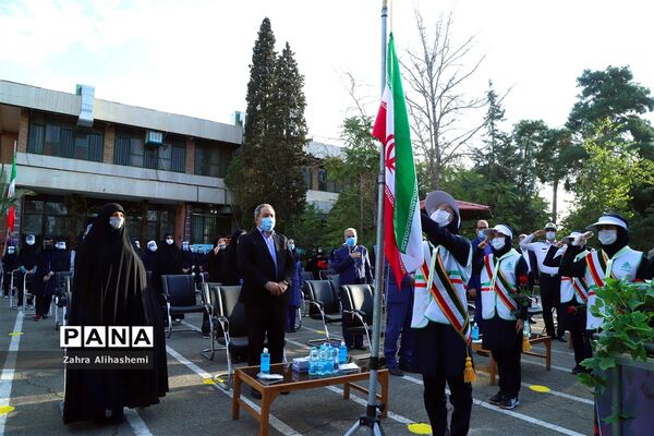 بازگشایی مدارس در منطقه 5