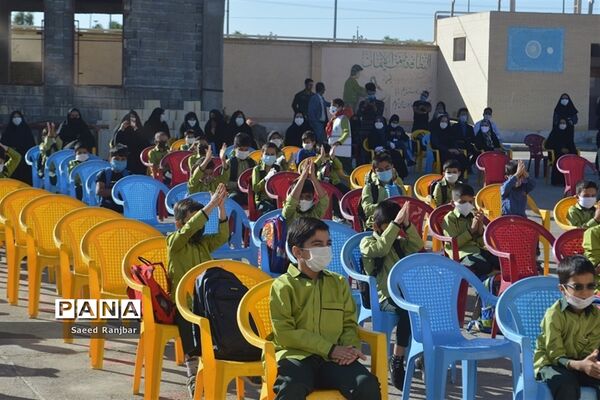 آیین بازگشایی مدارس و نواخته شدن زنگ سال تحصیلی جدید در بافق