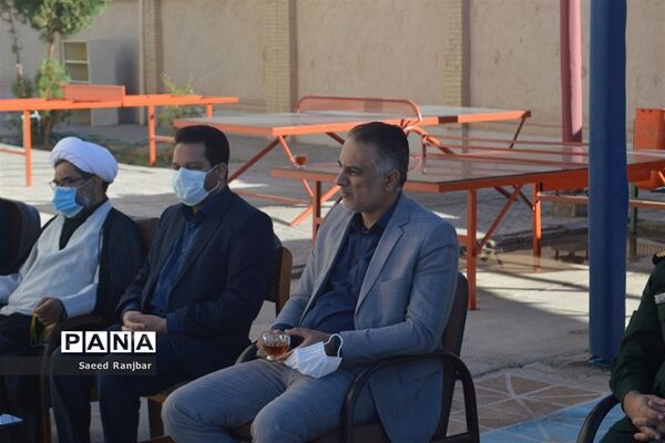 آیین بازگشایی مدارس و نواخته شدن زنگ سال تحصیلی جدید در بافق