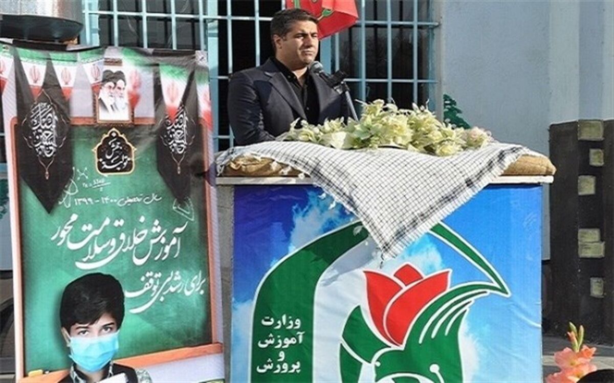 همه ی سعی ما ضمن حفظ سلامت، جلوگیری از تعطیلی آموزش ویادگیری درشرایط سخت امروز است
