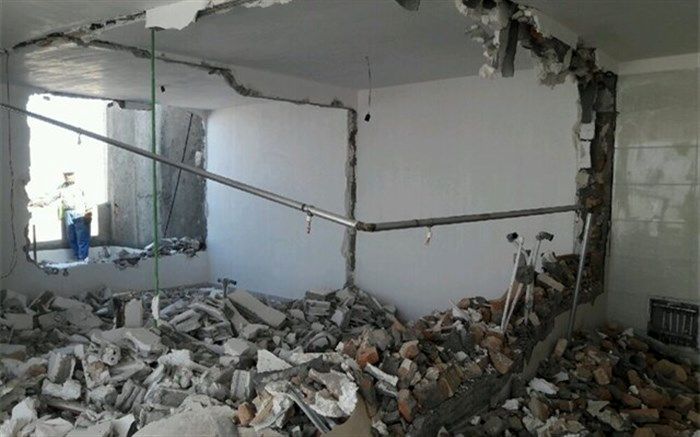 تخریب یک واحد مسکونی غیرمجاز در تبریز