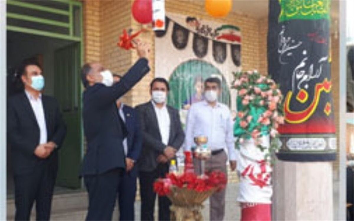 مراسم بازگشایی مدارس منطقه بندرریگ با حضور مسئولین برگزار شد
