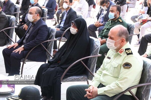 آیین نمادین آغاز سال تحصیلی جدید در سمنان