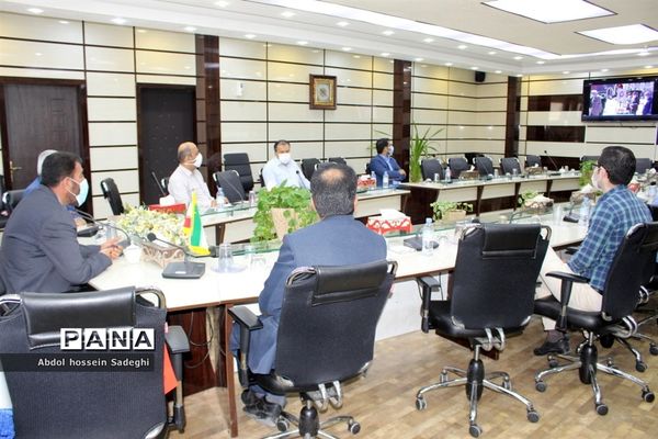 جلسه ویدئو کنفرانس مراسم  افتتاحیه جشنواره علمدار از مزار شهید سردار سلیمانی کرمان