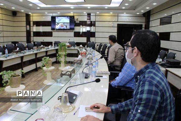 جلسه ویدئو کنفرانس مراسم  افتتاحیه جشنواره علمدار از مزار شهید سردار سلیمانی کرمان
