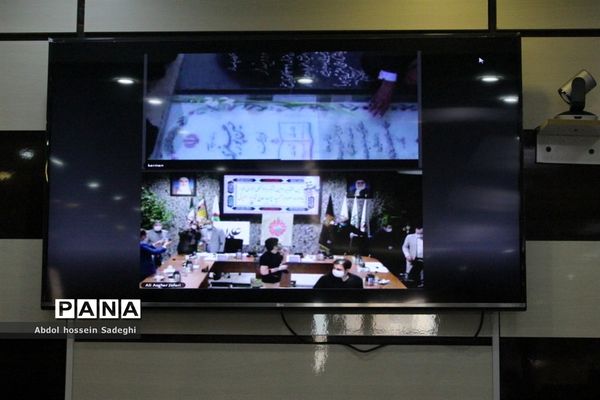 جلسه ویدئو کنفرانس مراسم  افتتاحیه جشنواره علمدار از مزار شهید سردار سلیمانی کرمان