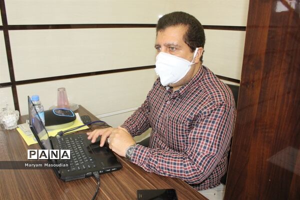 ویدئو کنفرانس جلسه روسا ادارات قرآن، عترت و نماز آموزش و پرورش کشور