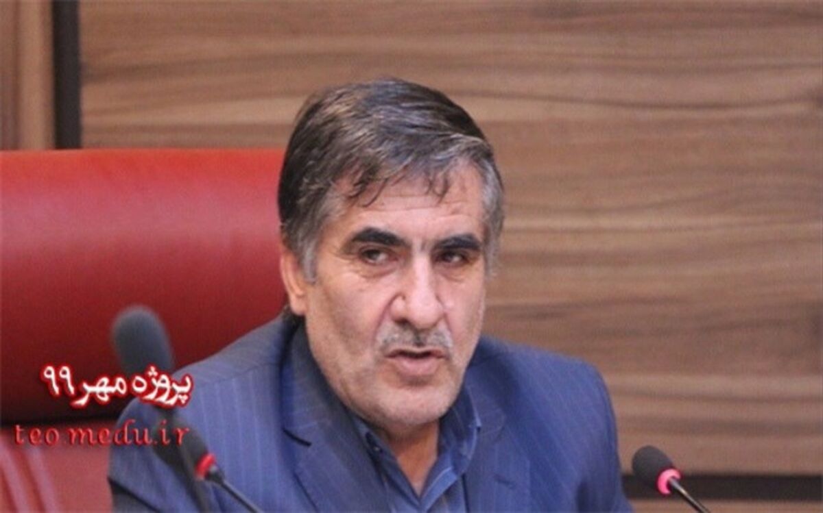 آموزش و سواد زیربنای توسعه کشور است