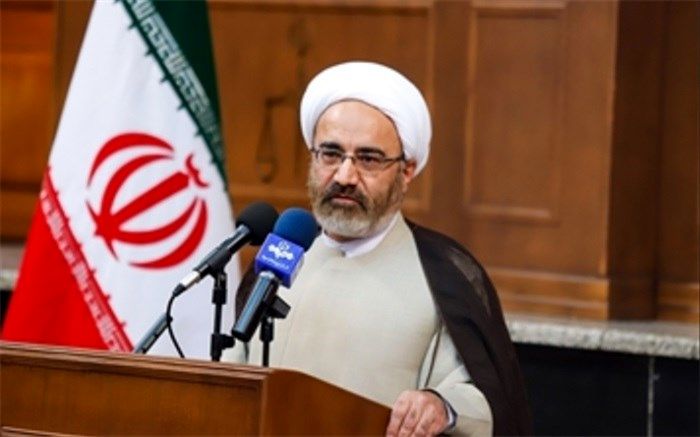 تاکید بر جایگاه مهم کمیسیون قضایی و حقوقی در فرآیند بررسی و تصویب لوایح