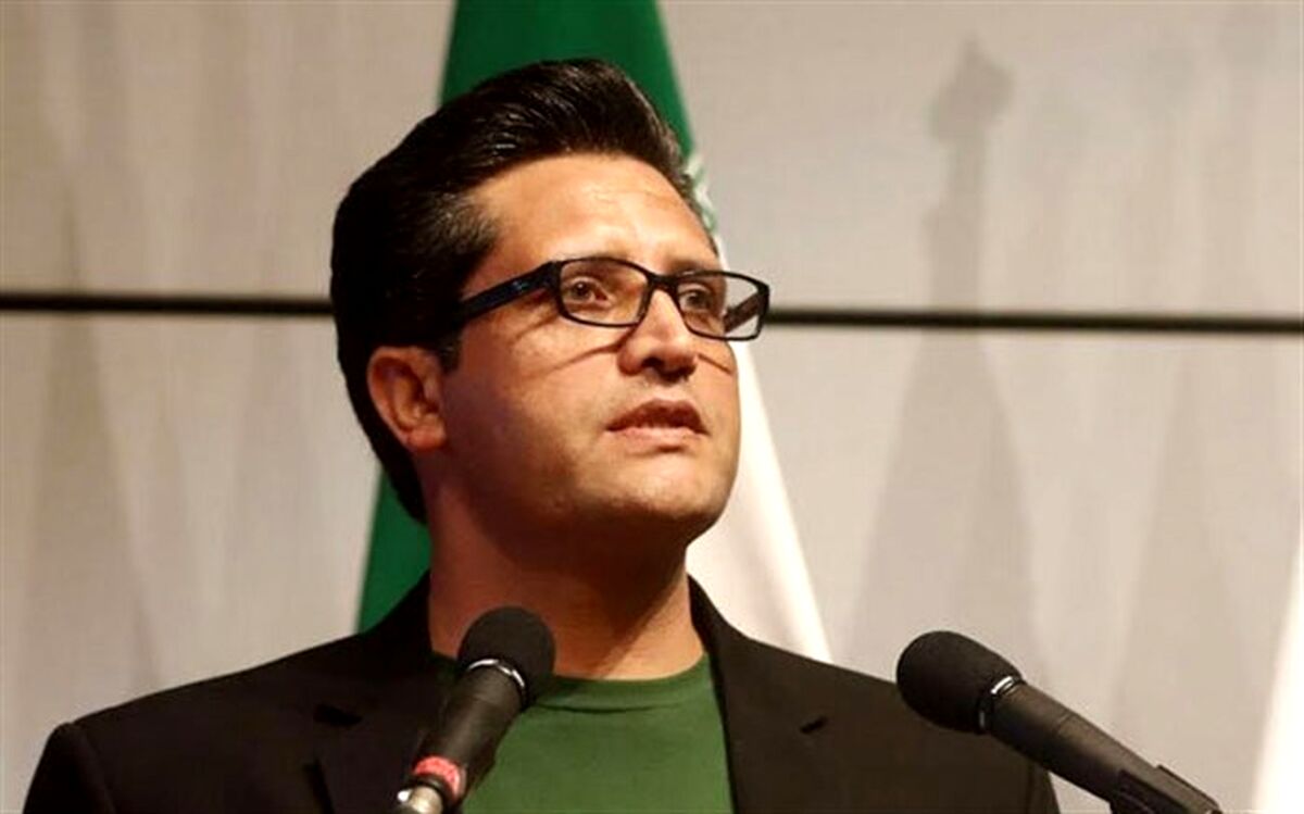 ابراهیم حصاری دبیر چهارمین جشنواره فیلم کوتاه «موج» کیش شد