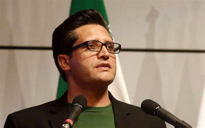 ابراهیم حصاری دبیر چهارمین جشنواره فیلم کوتاه «موج» کیش شد