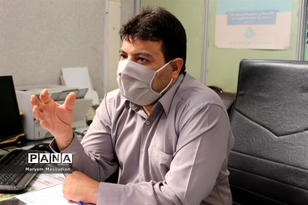 نشست صمیمانه مدیر سازمان دانش آموزی استان بوشهر با دانش آموزان منتخب استان فارس