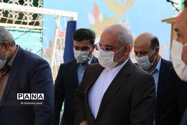 کاروان مهر با نشاط با حضور مقام عالی وزارت در شهرری