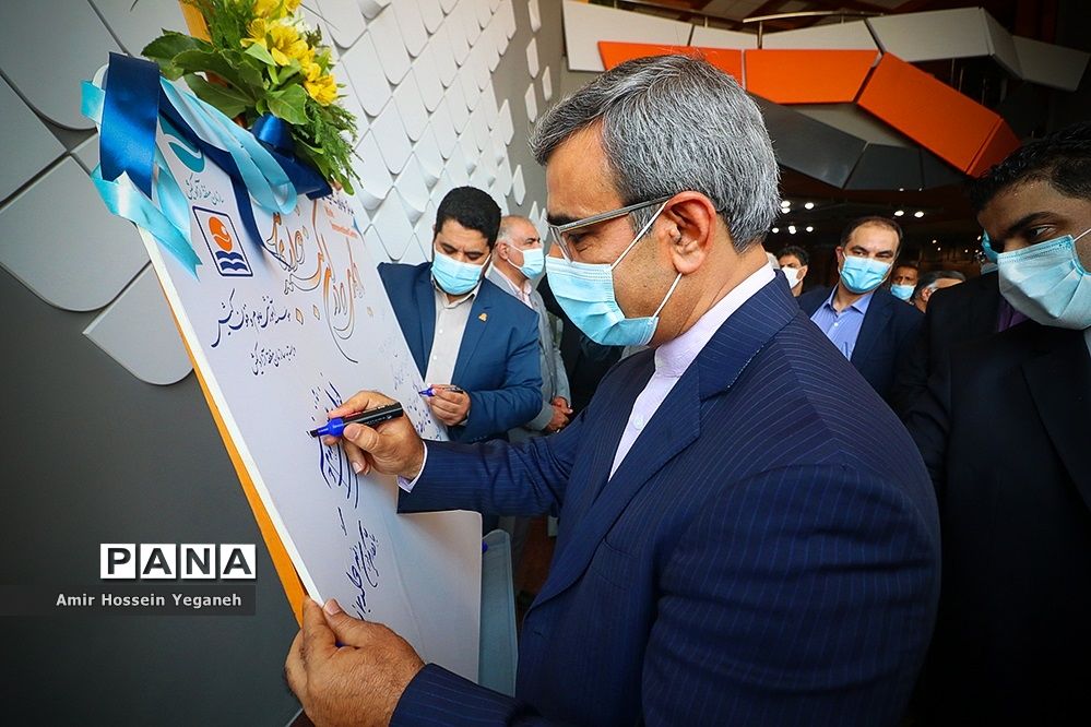 افتتاح ۱۱ طرح عمرانی و زیر بنایی در جزیره کیش