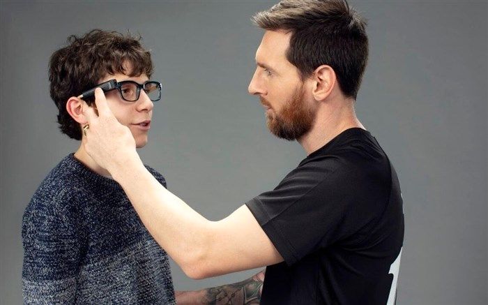 کمک «مسی» به طرفدار نوجوان آرسنال + تصویر