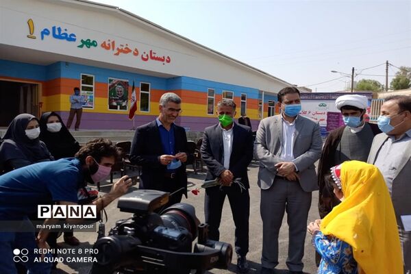 آیین افتتاح دبستان دخترانه مهر عظام در مسجدسلیمان