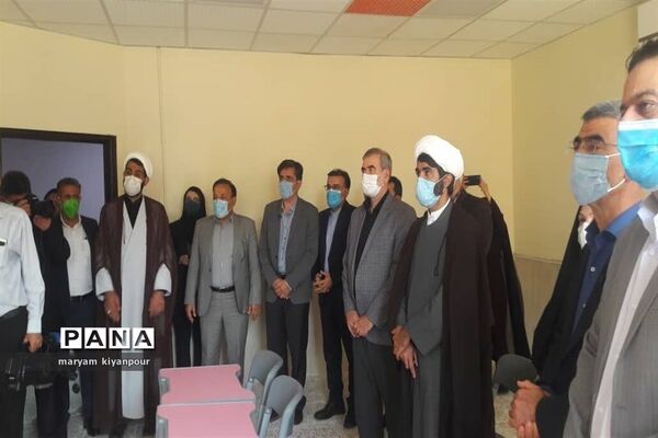 آیین افتتاح دبستان دخترانه مهر عظام در مسجدسلیمان