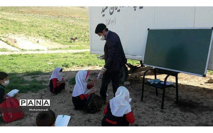 سیفی: شرکت پتروشیمی ایران هزینه بیش از ۲۰ هزار تبلت دانش‌آموزی را پرداخت و خریداری کرد