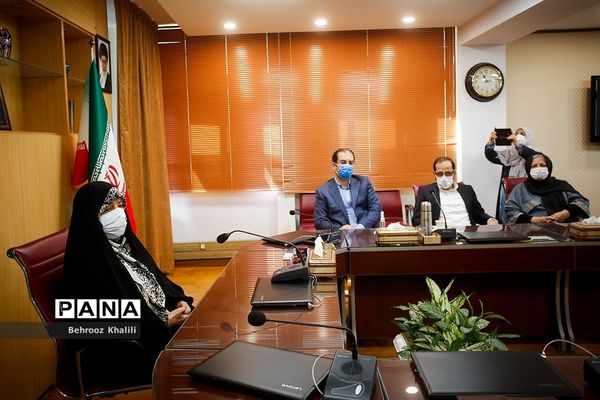 امضای تفاهم‌نامه کانون پرورشی فکری کودکان و نوجوانان با معاونت ریاست جمهوری در امور زنان و خانواده