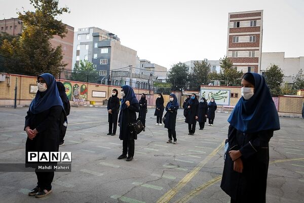 مدارس زیر سایه کرونا-9