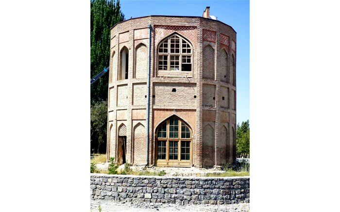 یک گام تا اتمام مرمت برج خلعت پوشان تبریز