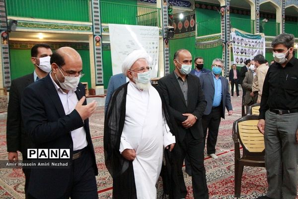 تجلیل از برگزیدگان کشوری و نخبگان قرآنی یزد