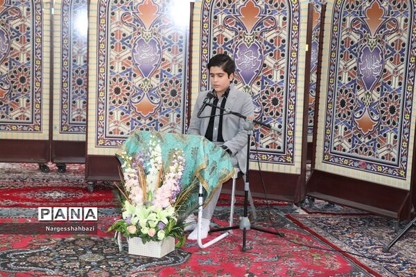 دیدار صمیمی امام جمعه شهرقدس با یاوران قرآن